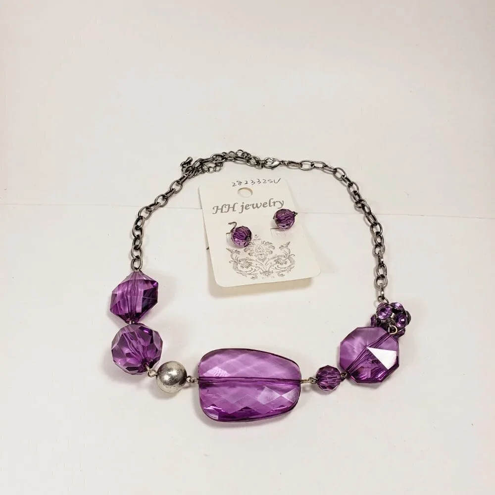 Women's Stunning Silver-tone & Purple Beaded Necklace - Matching Drop Earrings